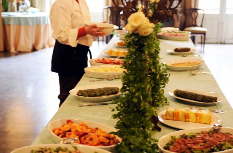 Chef Silvana has prepared the dishes: grooms are coming!