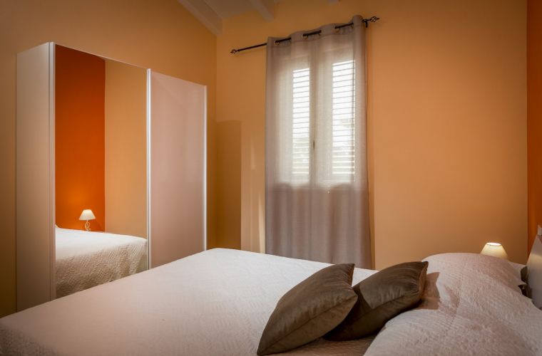 The sleeping area has two double bedrooms, two twin rooms and two bathrooms with shower.