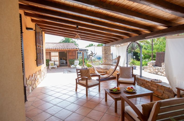 in one of these verandas there is a BBQ area where you can prepare delicious outdoor meals