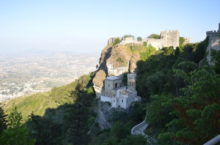 Pepoli tower, castle and the Mediterranean sea