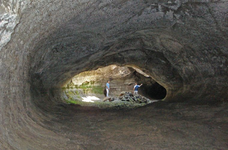 Lamponi cave