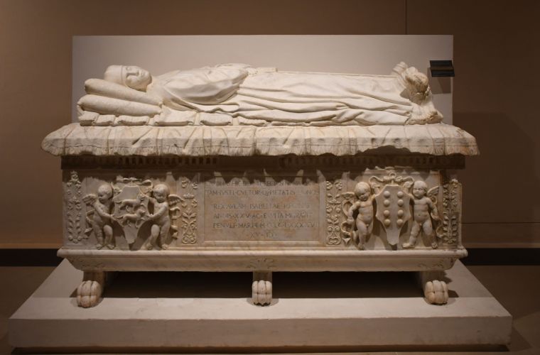 Sarcophagus_of_Giovanni_Cardinas_1506 photo by Herbert Frank