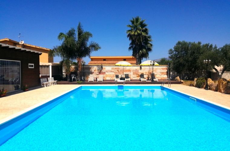 Lovely cottage in Trapani area with shared pool