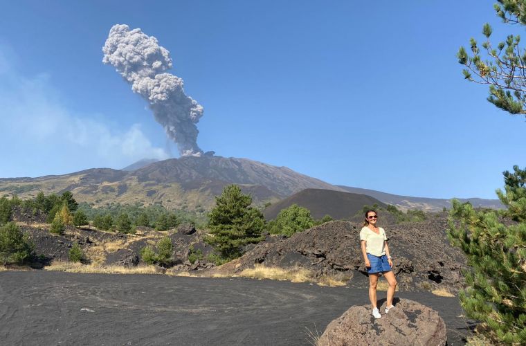 Etna tour with wine tasting and meal