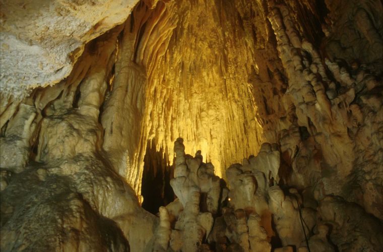Monello Cave (photo from the Cutgana website)