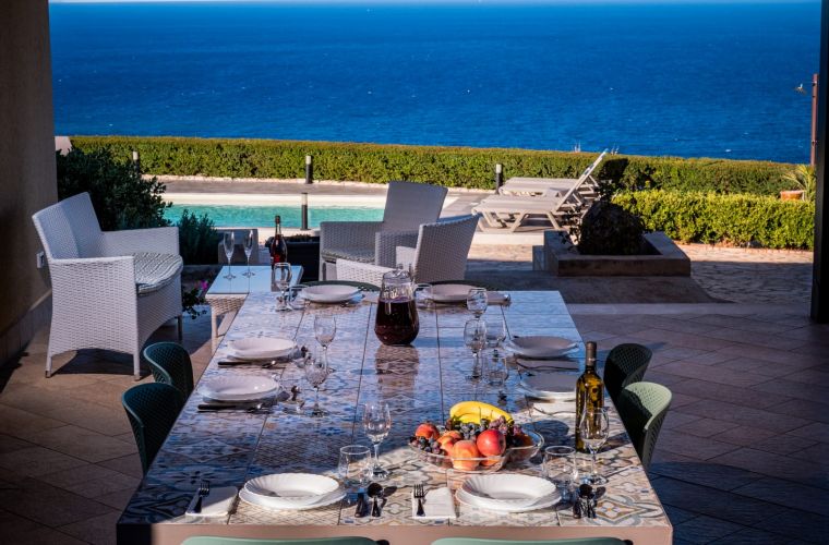 Unforgettable Sicilian meals in the patio facing the pool, the sea and Castellammare gulf!