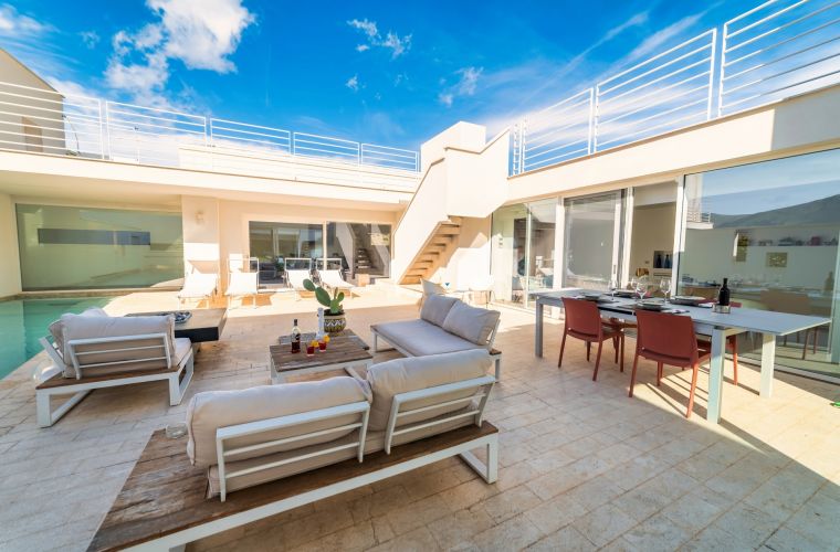 Lounge by the pool