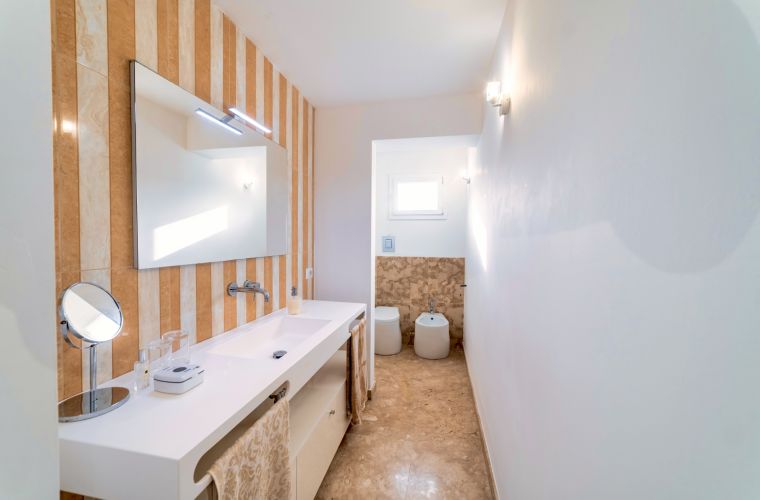 Double en-suite