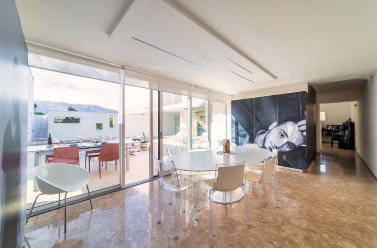 Dining table by the kitchen