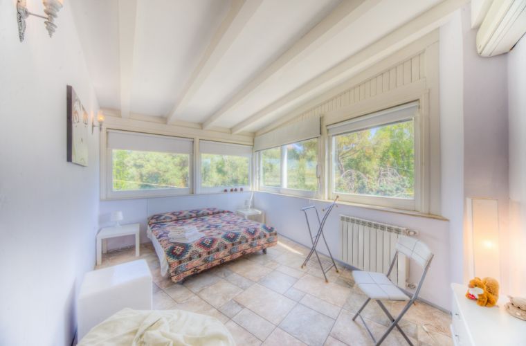 Double bedroom, bright and spacious