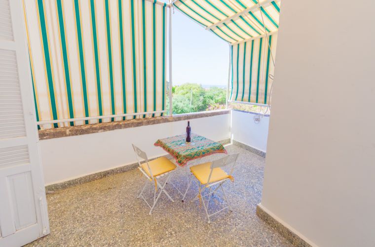 Mamma Vittoria has two beautiful Mamma Vittoria has two beautiful patio overlooking the garden and a beautiful view of the archeological zoneoverlooking the garden and a beautiful view of the archeological zone