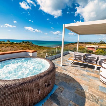 Jacuzzi and the Mediterranean sea
