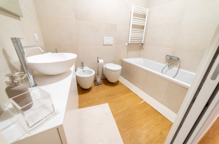 Bathroom in the sleeping area