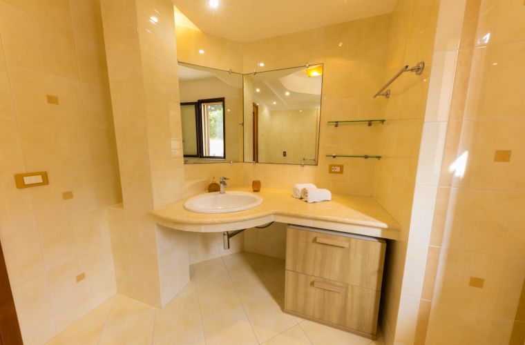 Elegant bathroom