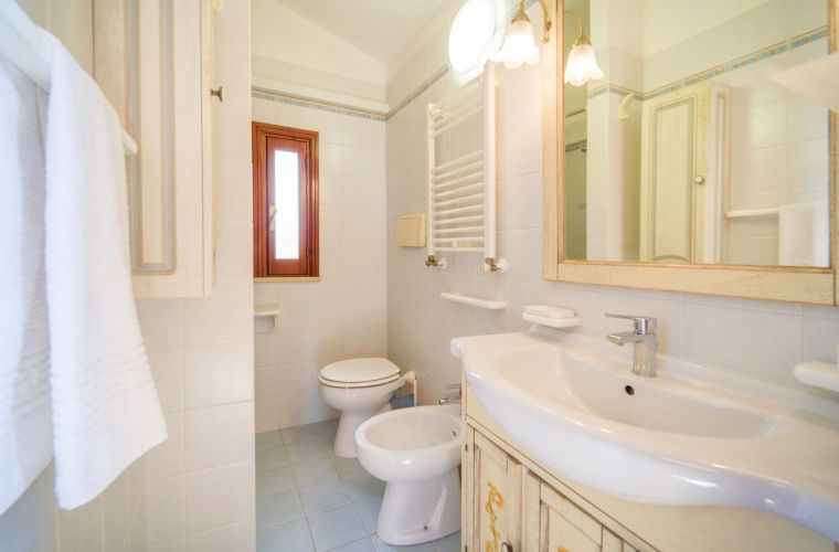 First floor bathoom with shower