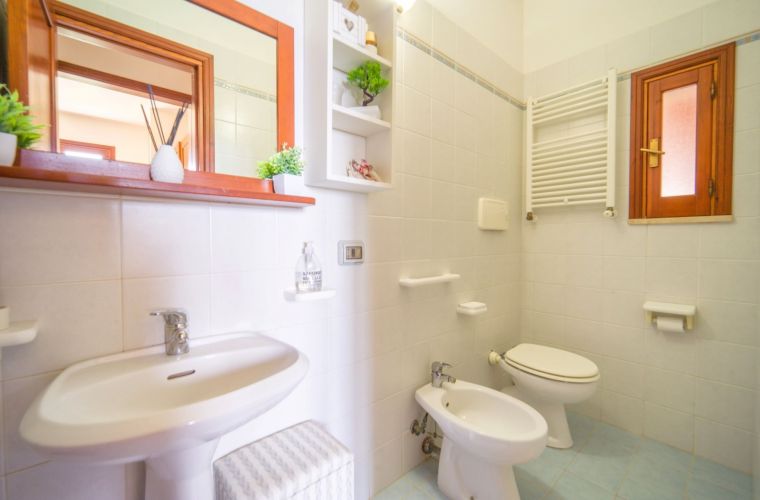 Ground floor bath