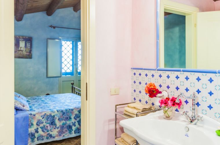 New and elegant bathrooms