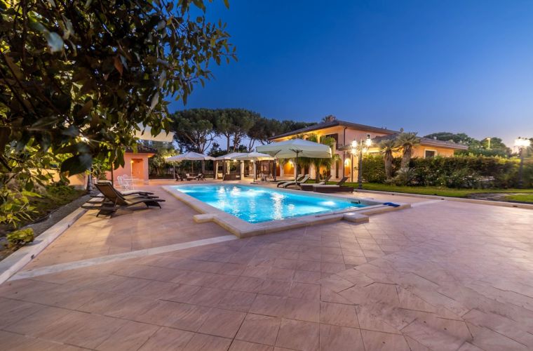 Mamma mia, what a gorgeus house!