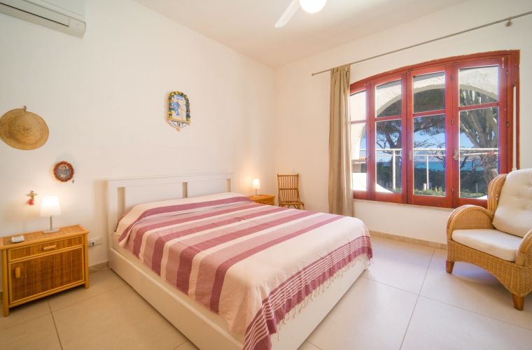 En-suite facing the sea