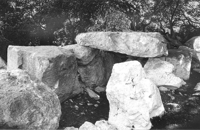 23-dolmen-mura-pregne
