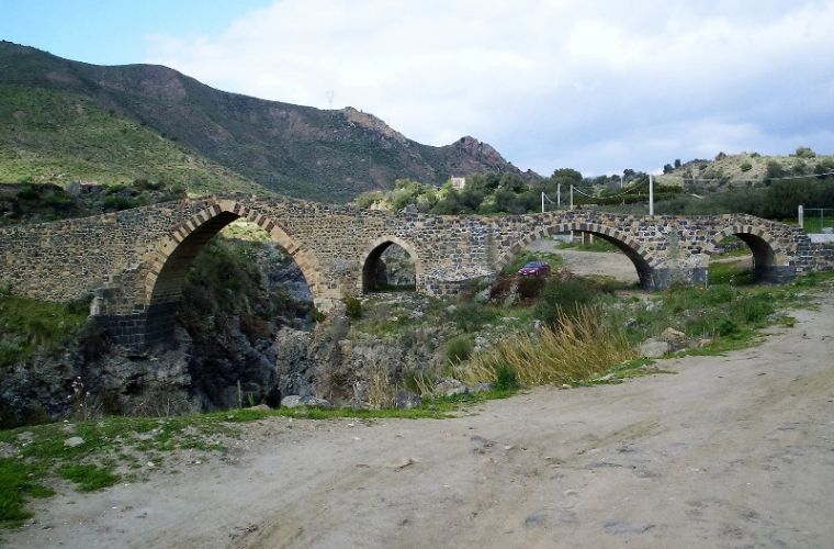 The Saraceni bridge