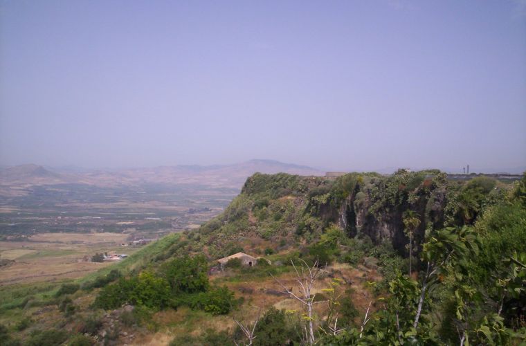 The hill where Adrano stood