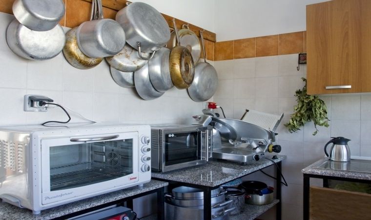 Professional kitchen